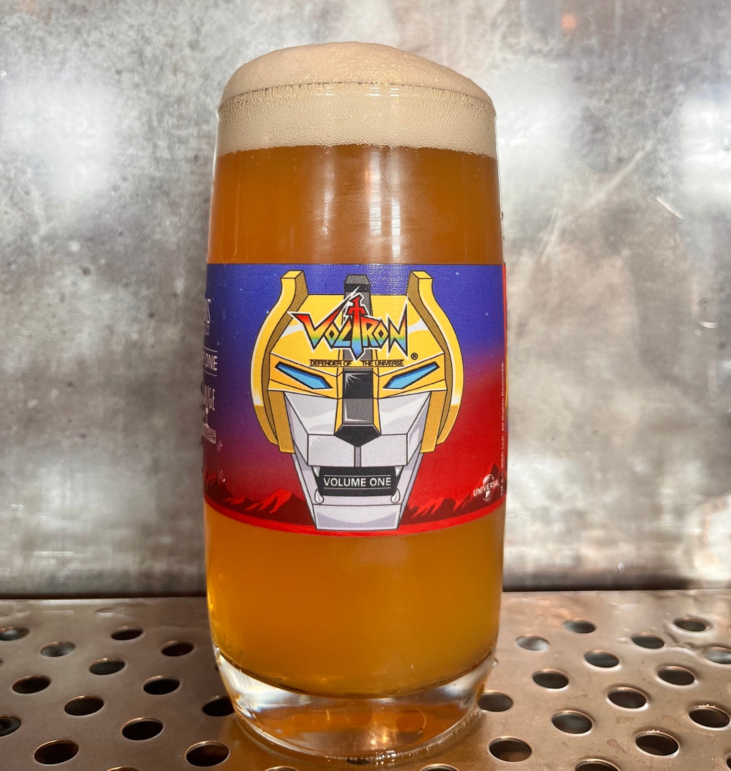 4 Hands Brewery Voltron Yellow Lion Glass